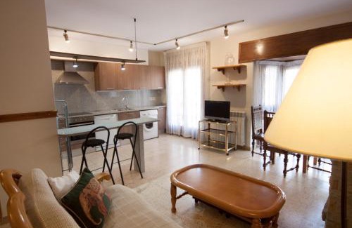 Camprodon Apartment | Family-Friendly Stay at Apartaments Cal Noi - 8.8/10 Rated