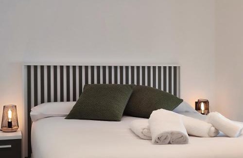Camprodon Apartment | Pet-Friendly Retreat at Apartaments El Trèvol - 9.2 Rating