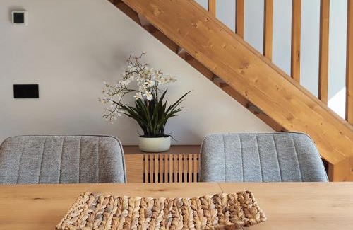 Camprodon Apartment | Pet-Friendly Retreat at Apartaments El Trèvol - 9.2 Rating
