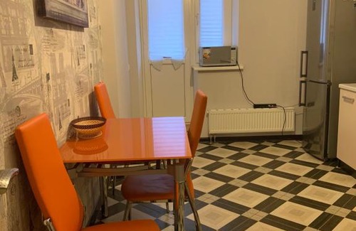 Novaya Derevnya Apartment | Comfortable Stay at Apartaments Naberezhnaya 35 - 8/10 Rating