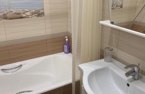 Novaya Derevnya Apartment | Comfortable Stay at Apartaments Naberezhnaya 35 - 8/10 Rating