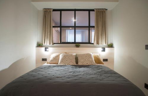 Cardona Apartment | Highly Rated Apartaments Turístics Cardona III for Families