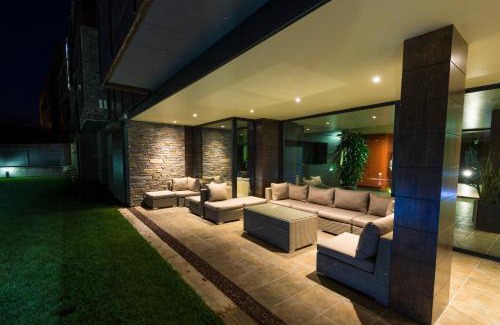 Puigcerda Apartment | Enjoy 4-Star Comfort at Apartaments Turístics Puigcerdà