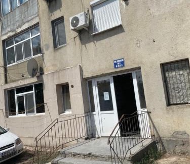 Jurilovca Apartment | Family-Friendly Escape at Apartamentul lui Vlad - 9.7/10 Rating