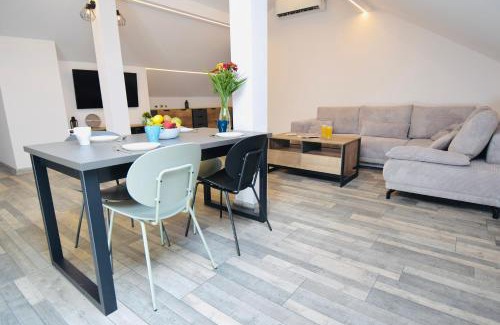 Gorniki Apartment | Top-Rated Apartment Żołnierska 31 - Family-Friendly Stay