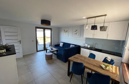 Rewa Apartment | Cozy Apartments Just Steps from the Ocean with Great Reviews