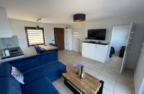 Rewa Apartment | Cozy Apartments Just Steps from the Ocean with Great Reviews