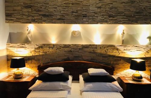 Torun Apartment | Cozy Apartments Near City Center with Hot Tub & 9.5 Rating