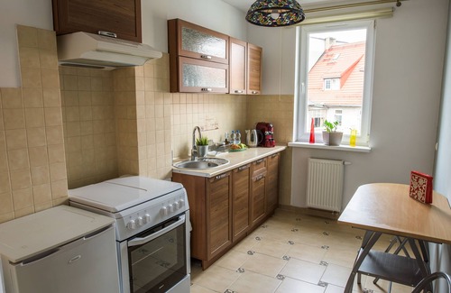 Koszalin Apartment | Charming Oceanfront Apartamenty Centrum with Pool & Views
