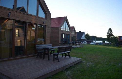 Rydzewo House | Family-Friendly Stay at Apartamenty Drewniaki