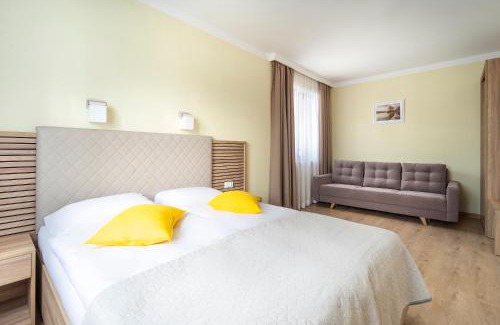 Mikolajki Apartment | Family-Friendly Stay at Apartamenty Fregata - Guest Rated 10/10