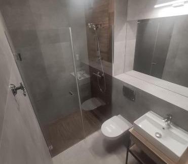 Stegna Apartment | Explore Apartamenty Gajówka: Sauna, Jacuzzi & Play Area
