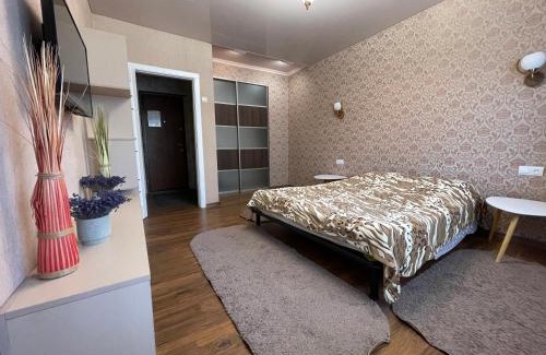 Zarichnyi District Apartment | Pet-Friendly Retreat at Apartamenty Geroev Krut - 9/10 Rated