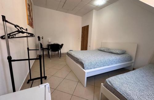 Poznan City Center Bed & Breakfast | Pet-Friendly Apartamenty Gołębia with Family Amenities