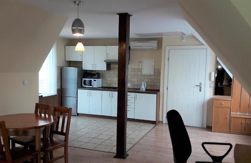 Niemodlin Apartment | Cozy Retreat at Apartamenty Gościnne Med-Palace