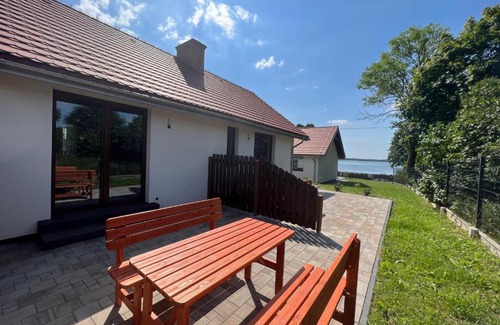 Gawliki Wielkie Apartment | Guest Rated: Apartamenty - Grądzkie 19 with Unique Amenities