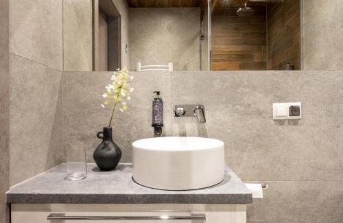 Zakopane Apartment | Top-Rated Family and Pet-Friendly Stay at Krupówki 20