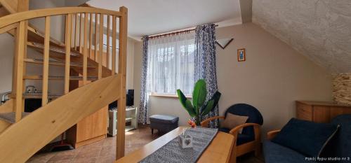 Debki House | Apartamenty Liliowy Zakątek