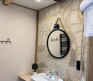 Krynica-Zdroj Apartment | Experience Comfort at Apartamenty Migaczówka with Pool