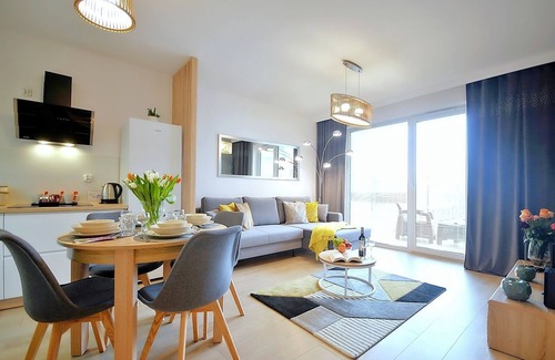 Kolobrzeg Hotel | Top-Rated Apartamenty OnHoliday with Ocean View in Kołobrzeg