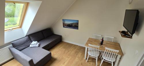 Meszna Apartment | Family-Friendly Stay at Apartamenty Pod Skalitem - 9/10 Rating