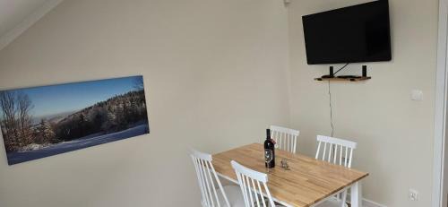 Meszna Apartment | Family-Friendly Stay at Apartamenty Pod Skalitem - 9/10 Rating