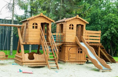Lapalice Apartment | Pet-Friendly Apartamenty pod Zamkiem with Hot Tub & Kitchen