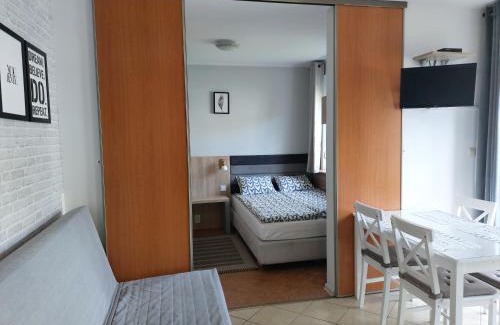 Poddabie Apartment | Cozy Apartamenty Poddąbie with Garden & Ocean View