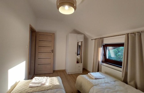 Spytkowice Apartment | Family-Friendly Stay at Apartamenty Starowiejska 39, Ryczów