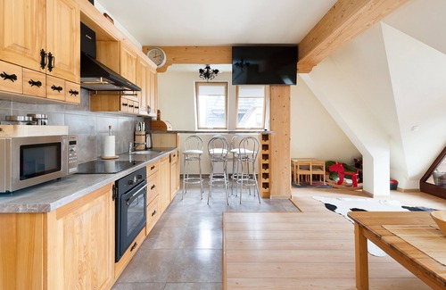 Koscielisko Apartment | Unforgettable Getaway at Apartamenty Sun & Snow Pacyfik Spa