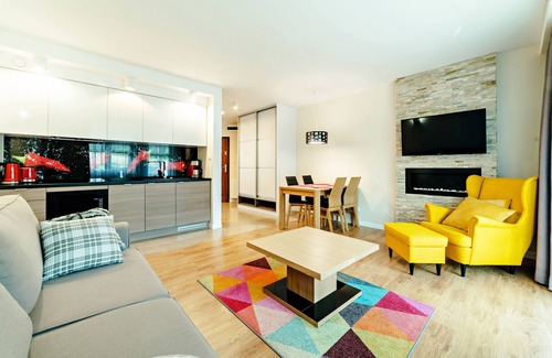 Karpacz Apartment | Discover Sun & Snow Residence Karpacz: Pet-Friendly Retreat