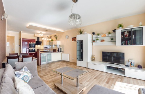 Karlikowo Apartment | Oceanfront Apartamenty Sun&Snow Sopocka Przystan Getaway
