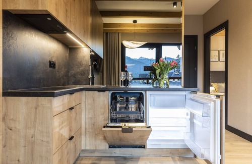 Zakopane Apartment | Top-Rated Stay at Apartamenty Szymaszkowa 7 with Spa and Kitchen