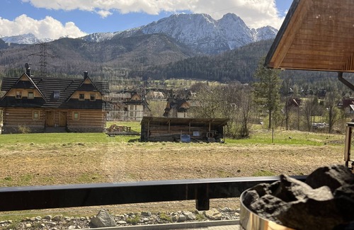 Zakopane Apartment | Top-Rated Stay at Apartamenty Szymaszkowa 7 with Spa and Kitchen