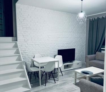 Dziaki Lesne Apartment | Family-Friendly Stay at Apartamenty ToTuGdynia 5 - Top Rated!