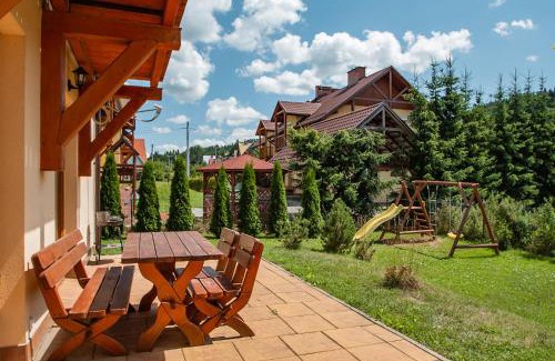 Szlachtowa Apartment | Kid-Friendly Getaway at Apartamenty Tyrol - Rated 9/10