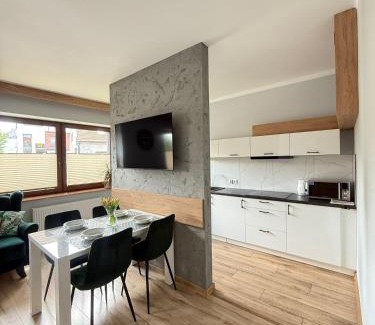 Wadowice Apartment | Family-Friendly Apartamenty Wadowity Near Energylandia Zator