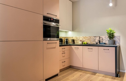 Srodmiescie Apartment | Discover River Point: 4-Star Apartment with Great Amenities