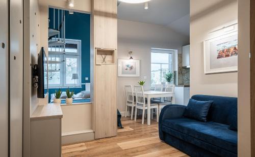 Torun Apartment | Cozy Apartamenty ZOFIJÓWKA with Hot Tub & Breakfast