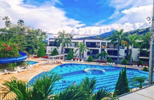 Zona Colonial Apartment | Relaxing Apartasol with Pool View in Santa Fe