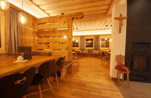 Gerlos Apartment | Discover Comfort at Apartchalet Jörglerhof - Rated 9.4/10