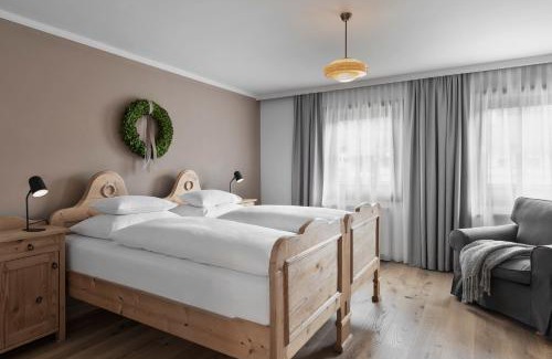 Altenmarkt im Pongau Apartment | Top-Rated Apartchalet Jakob with Oceanfront Pool & Spa