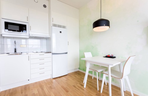 Alvsjo Apartment | Discover ApartDirect Älvsjö: Highly Rated & Family-Friendly