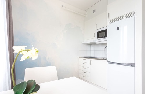 Alvsjo Apartment | Discover ApartDirect Älvsjö: Highly Rated & Family-Friendly