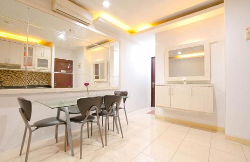 Jakarta Apartment | Family-Friendly Apartemen Casablanca Mansion with Pool Access
