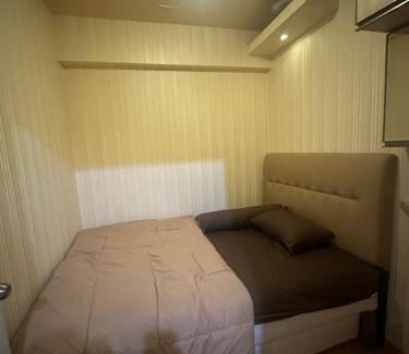 Pluit Apartment | Apartemen green bay by esti