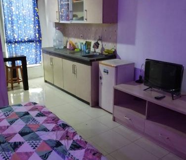 Tangerang Apartment | Convenient Stay at Apartemen Habitat Karawaci with Pool