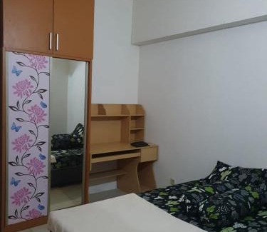 Tangerang Apartment | Convenient Stay at Apartemen Habitat Karawaci with Pool