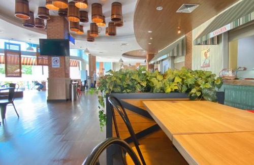Jakarta Apartment | Family-Friendly 2BR Apartment Near Niffaro Park, Jakarta