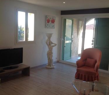 Oletta Apartment | Top-Rated Alba Oletta Apartment with Oceanfront Views